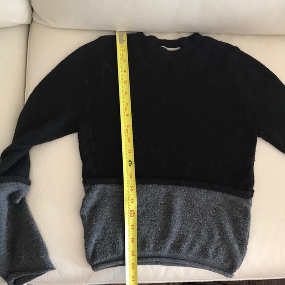 Rem Garson Sweater - Picture 6 of 6